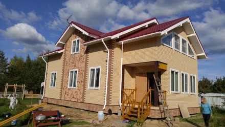 Строительство СИП дома по индивидуальному проекту в Санкт-Петербурге 